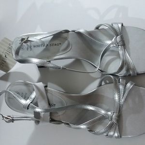 White Stag silver Kelly heals NWT Original Box